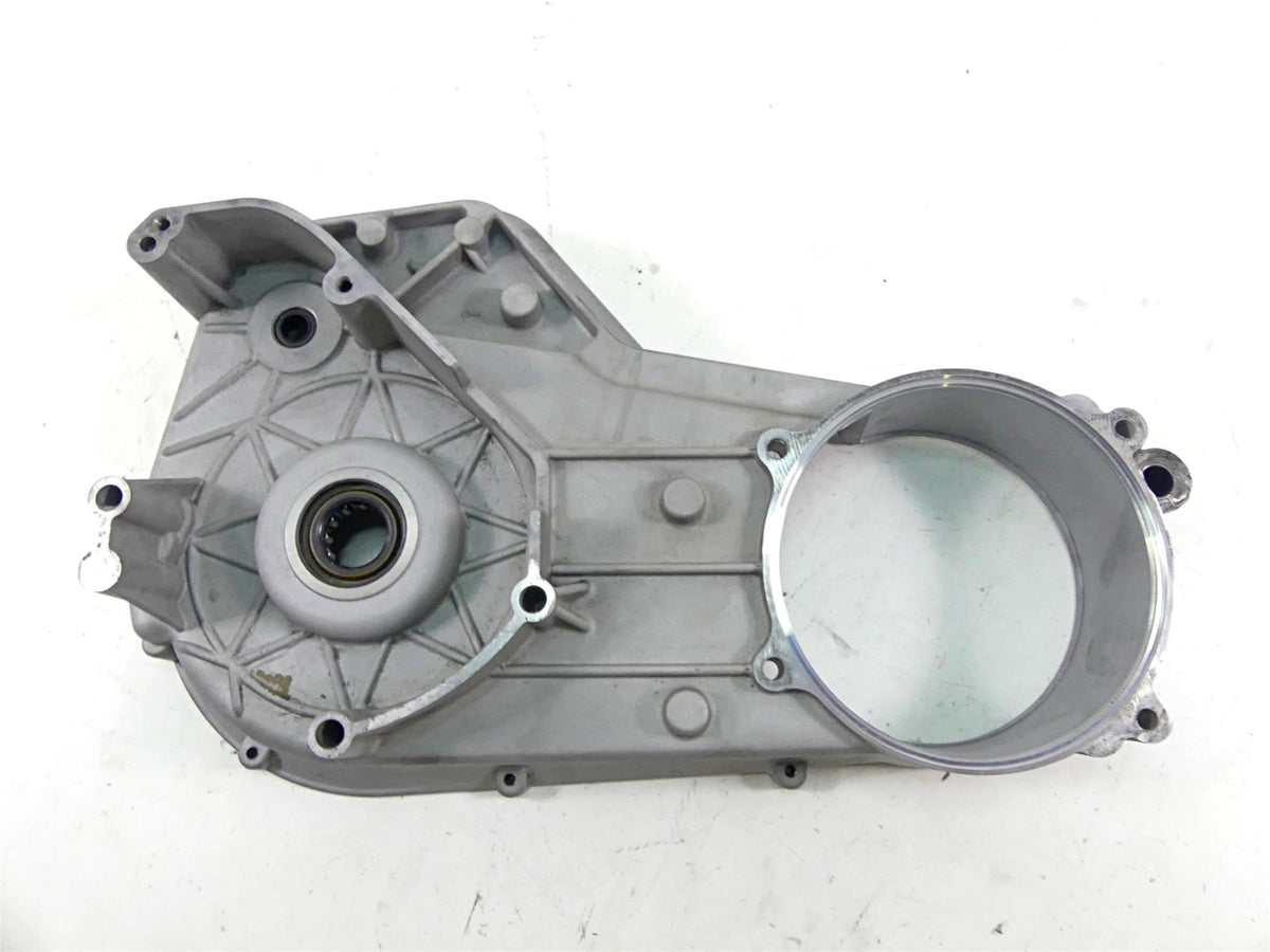 2006 Harley Touring FLHTCU SE E-Glide Inner Primary Drive Clutch Cover 60677-01C {{ shop.shopifyCountryName }} - Mototech271