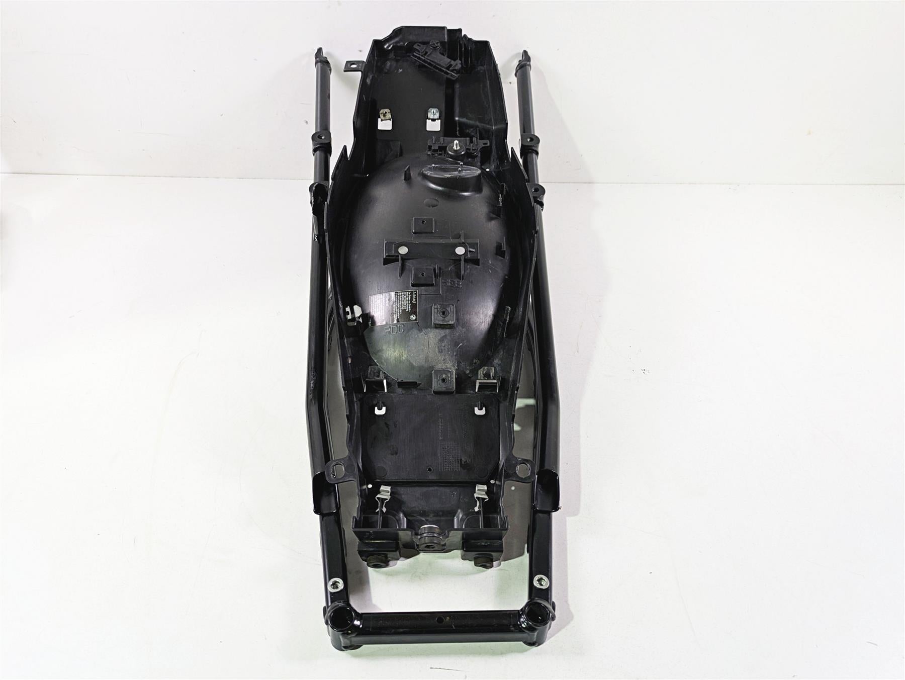 2017 BMW R1200 GS K50 Subframe & Inner Fender - Read 46518354222 {{ shop.shopifyCountryName }} - Mototech271