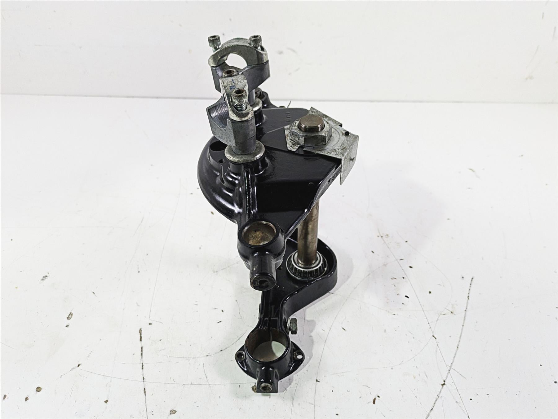 2003 Harley Touring FLHTCUI E-Glide 100th Upper Lower Triple Tree Set 45446-87A {{ shop.shopifyCountryName }} - Mototech271