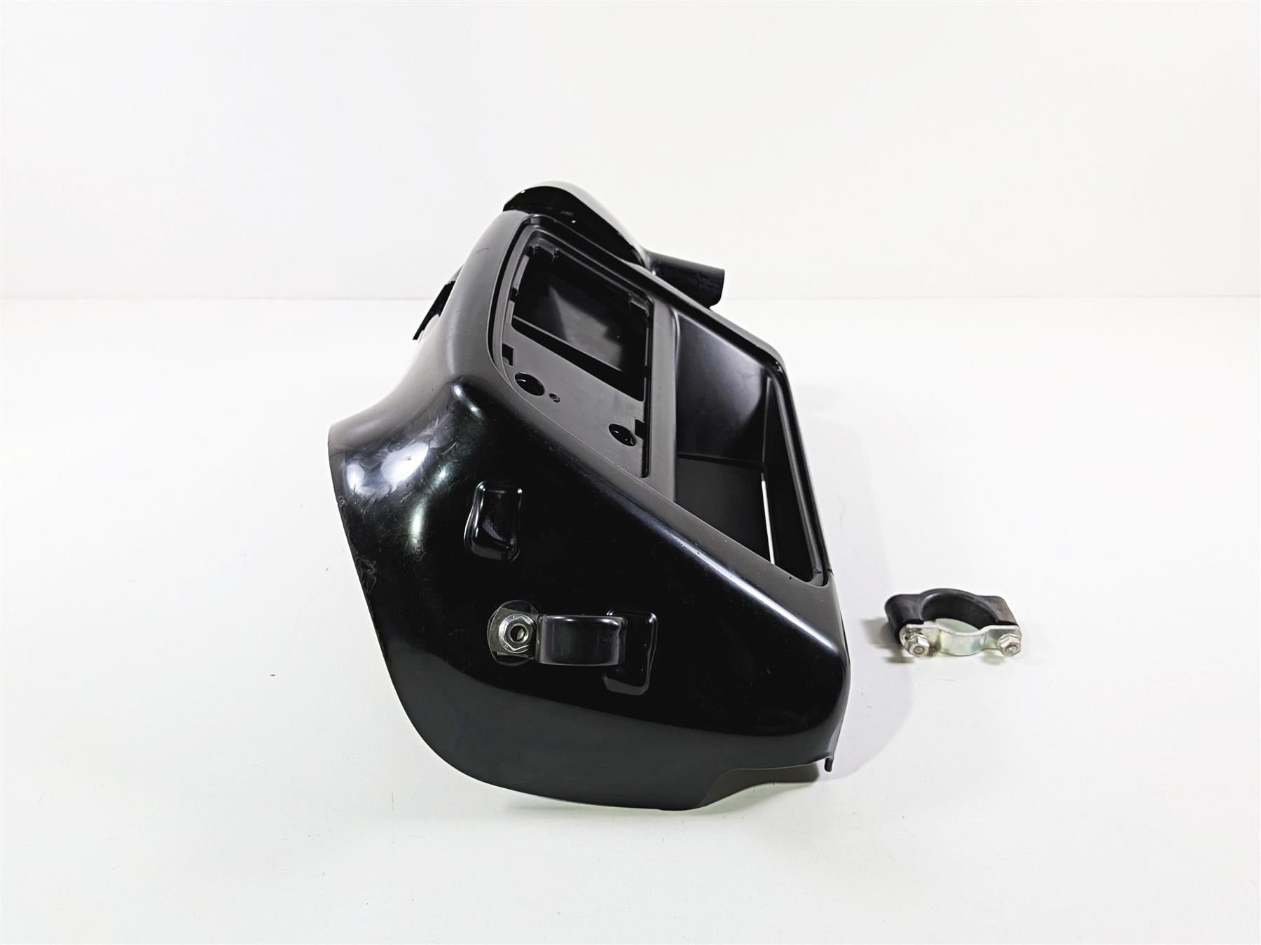 2018 Harley FLHTCU Touring Electra Glide Right Lower Leg Fairing Set 57100113-Mototech271