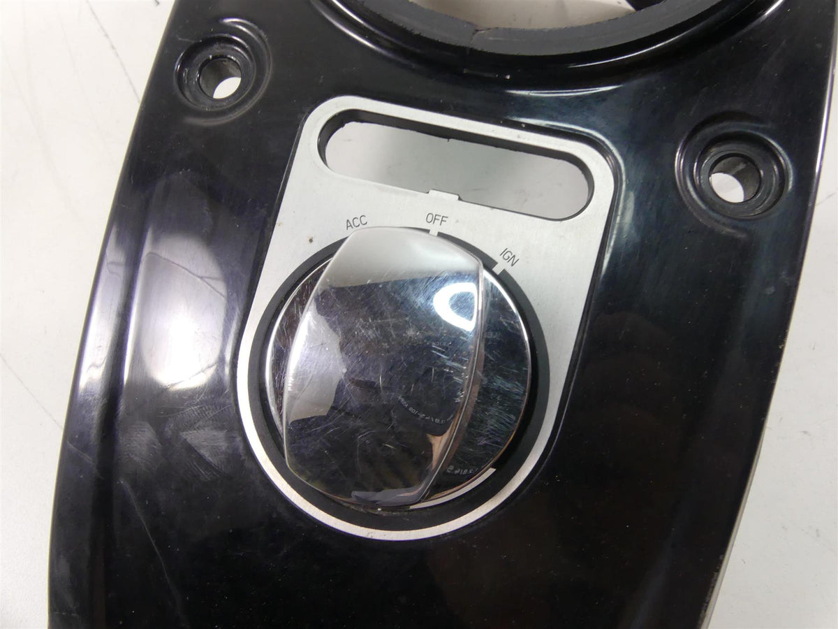 2014 Harley Dyna FXDF Fat Bob Tank Dash Speedometer Cover Console 70900347 {{ shop.shopifyCountryName }} - Mototech271