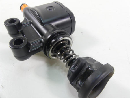2016 Harley Touring FLHR Road King Rear Brembo Brake Master Cylinder 41700028A {{ shop.shopifyCountryName }} - Mototech271