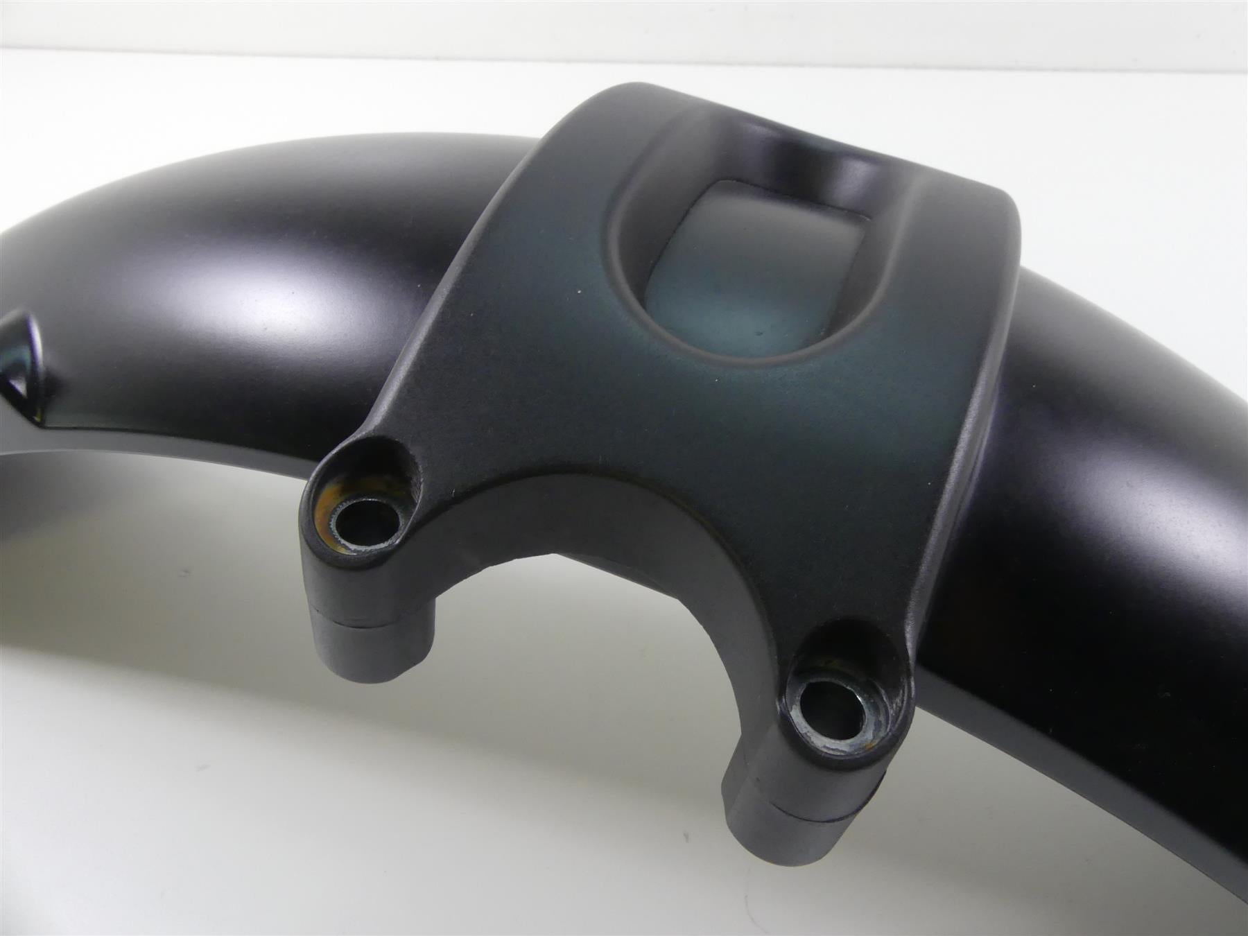 2016 Moto Guzzi V7 II Special 750 Front Fender Tire Hugger & Mount 88635200XN2 {{ shop.shopifyCountryName }} - Mototech271