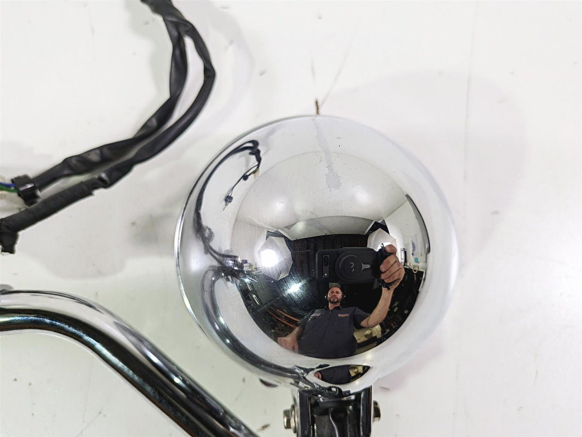 2014 Moto Guzzi California 1400 Touring Front Spot Lights & Mounts 887997 {{ shop.shopifyCountryName }} - Mototech271