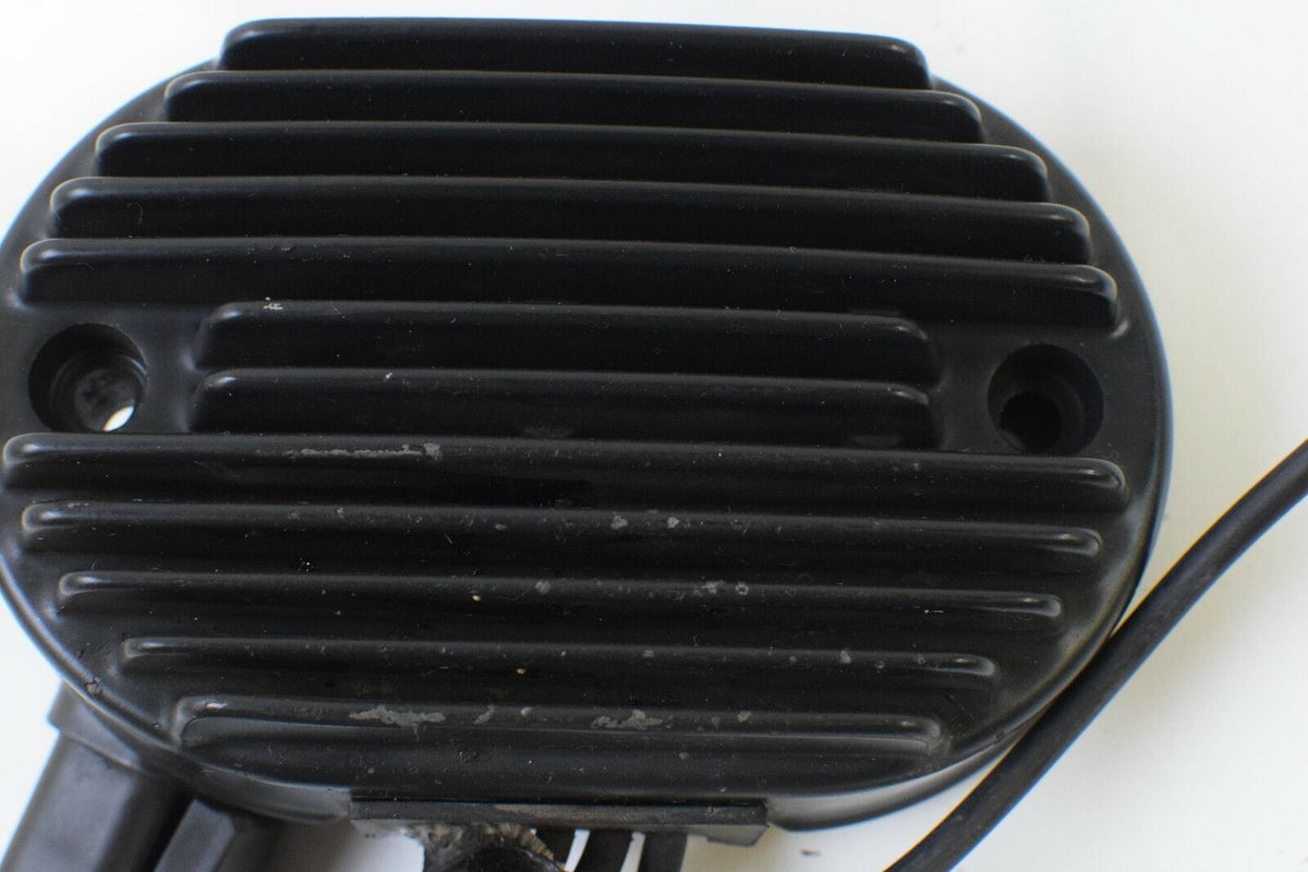 05 Harley FLSTNI Softail Deluxe Rectifier Voltage Regulator 74540-01 {{ shop.shopifyCountryName }} - Mototech271