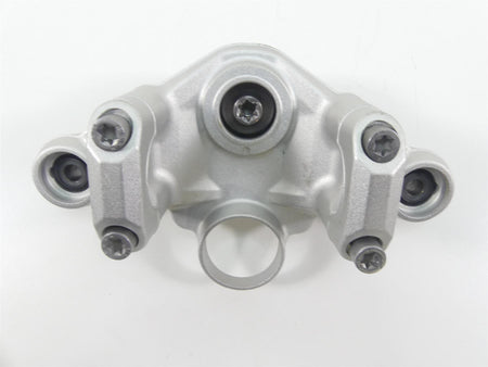 2019 BMW R1250GS K50 Upper Triple Tree Steering Clamp 31428555849 {{ shop.shopifyCountryName }} - Mototech271