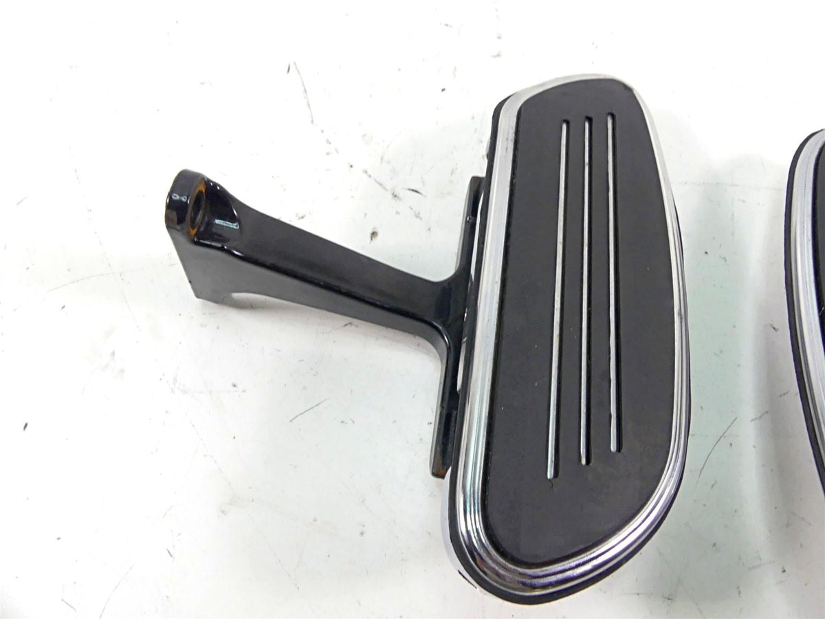 2006 Harley Touring FLHTCU SE E-Glide Rear Floorboard Floor Board Set 47373-04 {{ shop.shopifyCountryName }} - Mototech271