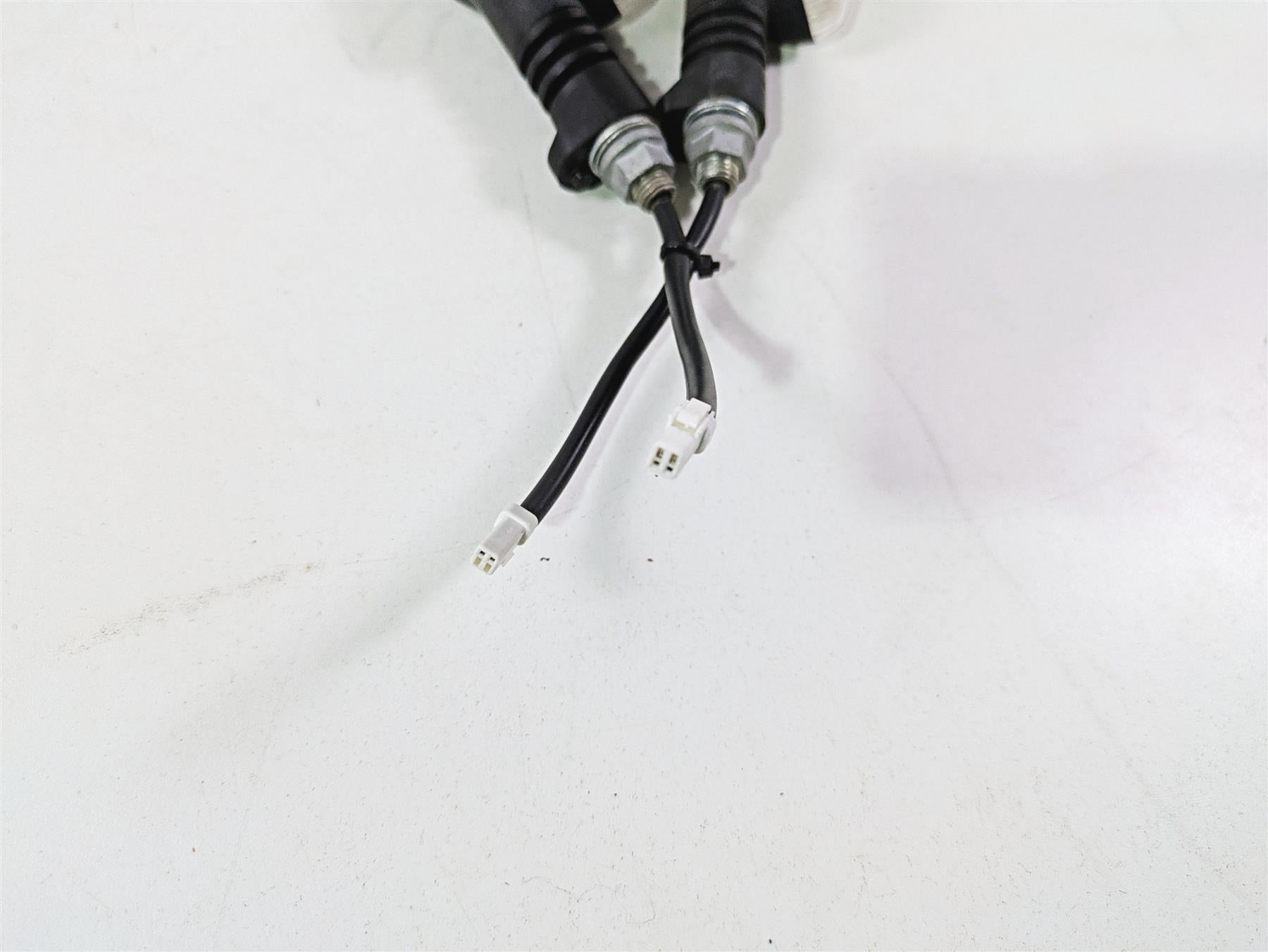 2020 KTM 1290 Super Adventure R Front Blinker Turn Signal Set 78114026000 {{ shop.shopifyCountryName }} - Mototech271