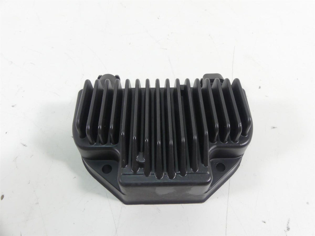 2009 Harley FXDF Dyna Fat Bob Rectifier Voltage Regulator 74631-08A {{ shop.shopifyCountryName }} - Mototech271