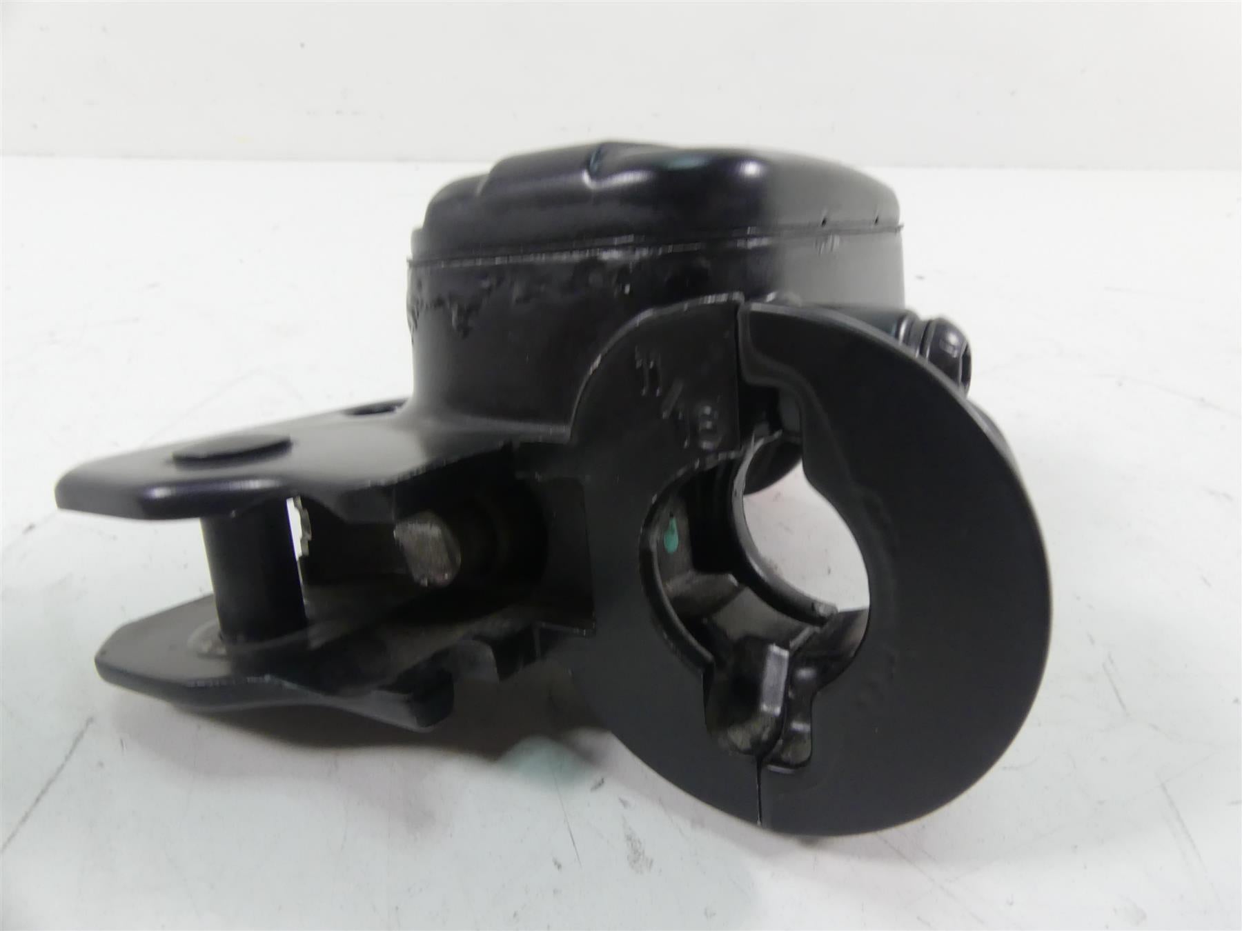 2014 Harley Touring FLHX Street Glide Clutch Master Cylinder 11/16 36700056 {{ shop.shopifyCountryName }} - Mototech271