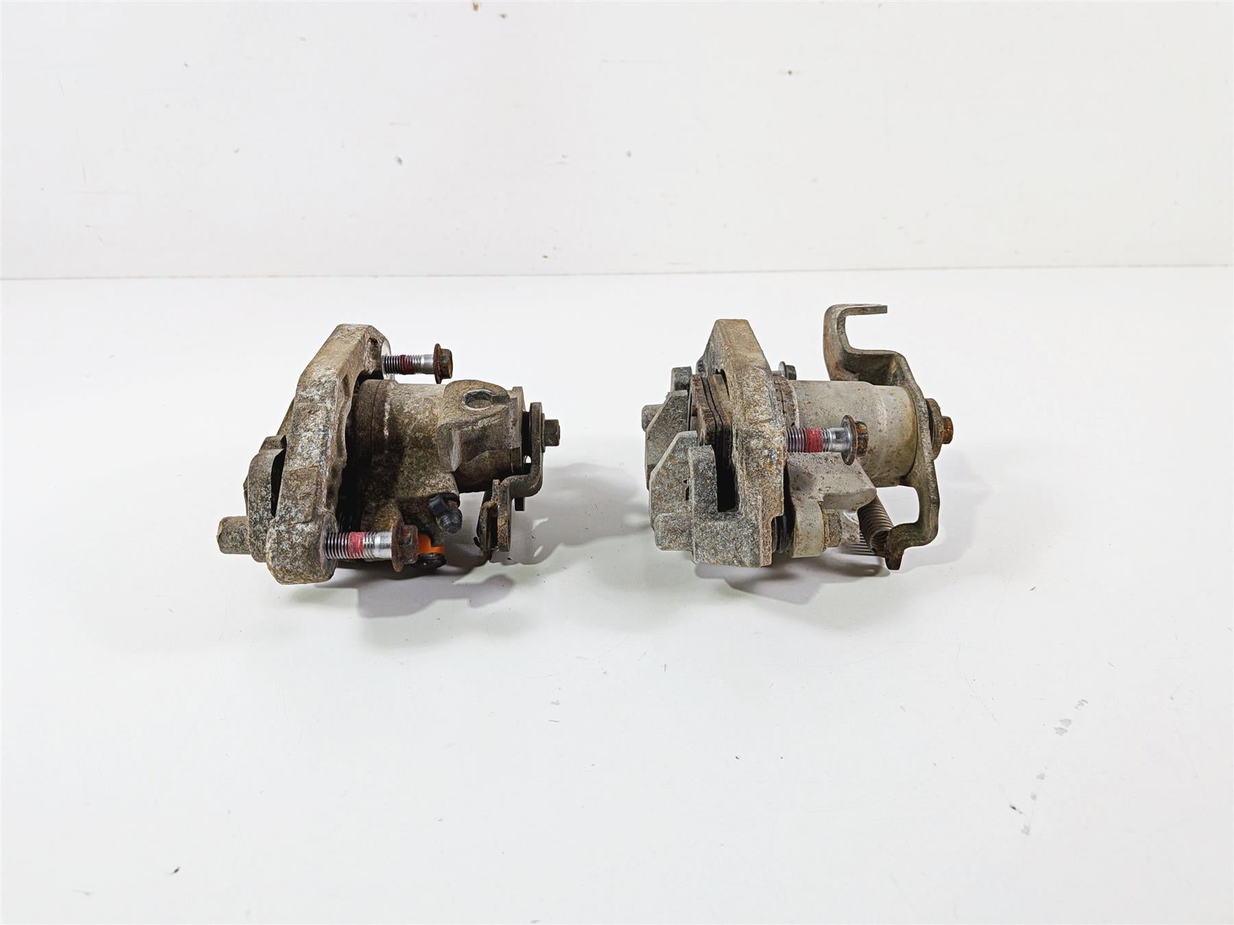 2021 Kawasaki Teryx KRX KRF 1000 ES Rear Brake Caliper Set 43080-0223 43080-0224 {{ shop.shopifyCountryName }} - Mototech271
