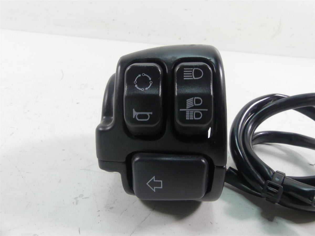 2021 Harley Softail FXBBS Street Bob Left Hand Light Control Switch 71500292 {{ shop.shopifyCountryName }} - Mototech271