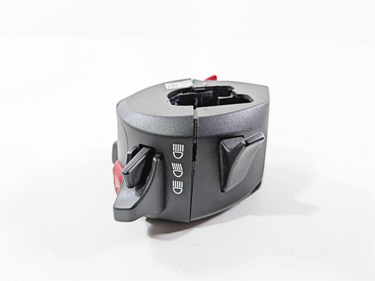 2023 BMW R1250RT RTP K52 Left Hand Cruise Windshield Control Switch 61319829387 {{ shop.shopifyCountryName }} - Mototech271