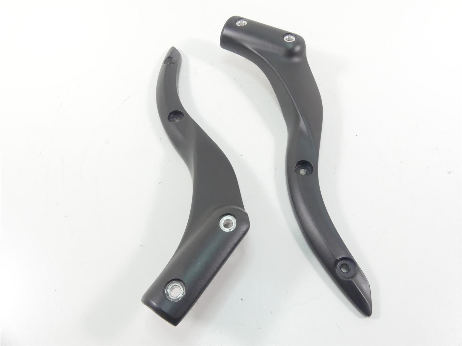 2009 Yamaha XV1700 Road Star Warrior Rear Fender Struts Braces 5PX-21613-00-P0 {{ shop.shopifyCountryName }} - Mototech271