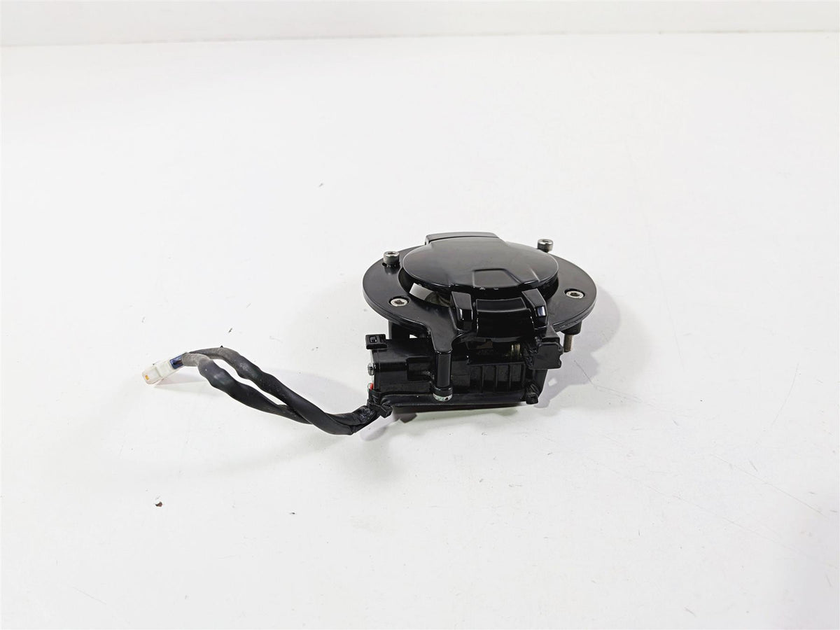 2020 Indian Challenger Limited Black Keyless Fuel Gas Cap Lid Set 2522356-Mototech271
