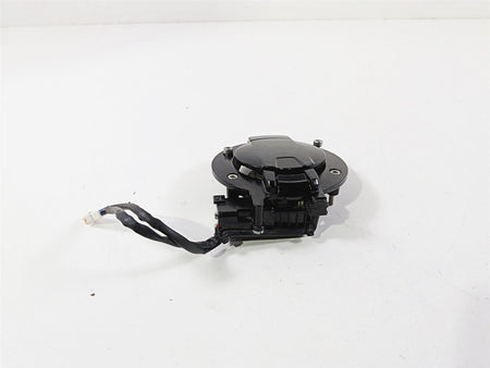 2020 Indian Challenger Limited Black Keyless Fuel Gas Cap Lid Set 2522356-Mototech271