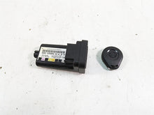 Load image into Gallery viewer, 2006 Harley FLSTI Softail Heritage Tssm Turn Signal Security Module Set 68923-00 | Mototech271
