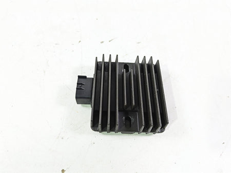 2004 Yamaha XVZ1300 Royal Star Rectifier Voltage Regulator 4XY-81960-00-00 SH678-11 {{ shop.shopifyCountryName }} - Mototech271