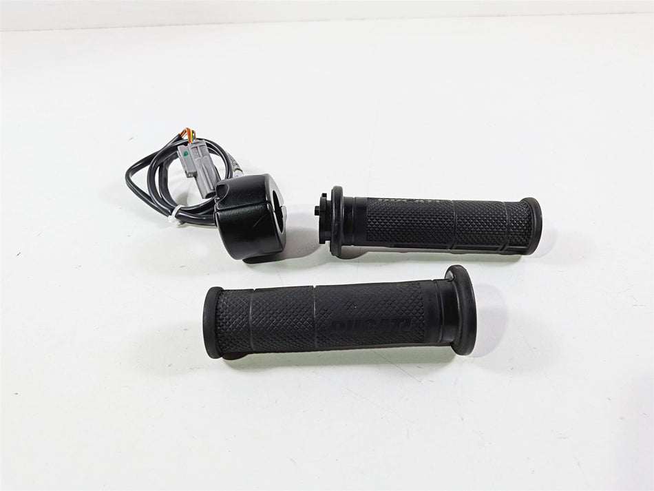 2016 Ducati Hypermotard 939 SP Ride By Wire Throttle Sensor Grip 66020033E-Mototech271