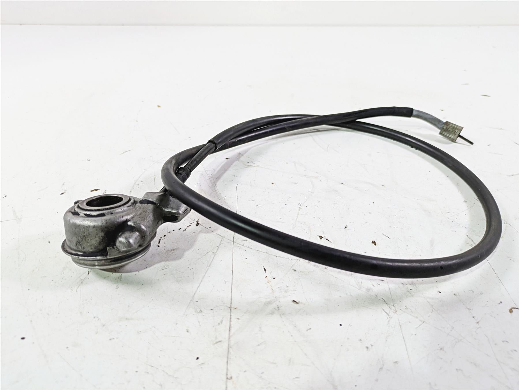 2001 Honda VT1100 Shadow Sabre Speedometer Drive Gear Hub Cable 44800-MM8-003 {{ shop.shopifyCountryName }} - Mototech271