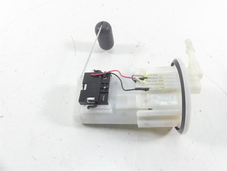 2022 Yamaha MT09 FZ09 Fuel Gas Petrol Pump 1RC-13907-01-00 {{ shop.shopifyCountryName }} - Mototech271