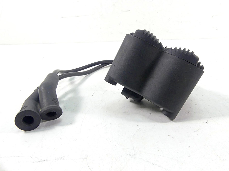 2004 Harley Touring FLHTCUI Electra Glide Ignition Coil Wires Plugs 31743-01 {{ shop.shopifyCountryName }} - Mototech271