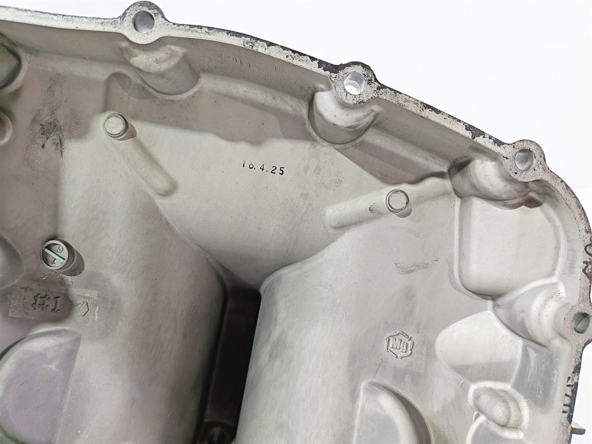 2016 Yamaha YZF R1 RN32 Oil Pan Bottom Engine Cover Strainer B60-13400-00-00 {{ shop.shopifyCountryName }} - Mototech271