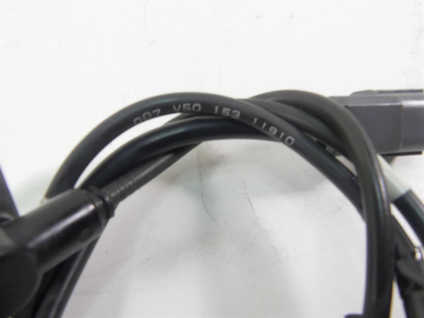 2012 Kawasaki ZX1400 ZX14R Ninja Front Wheel Speed Sensor 21176-0060 {{ shop.shopifyCountryName }} - Mototech271
