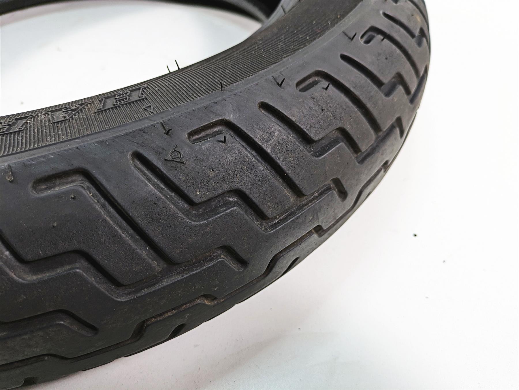 Used Motorcycle Tire Dunlop D402F MT90B16 72H 43022-91A {{ shop.shopifyCountryName }} - Mototech271
