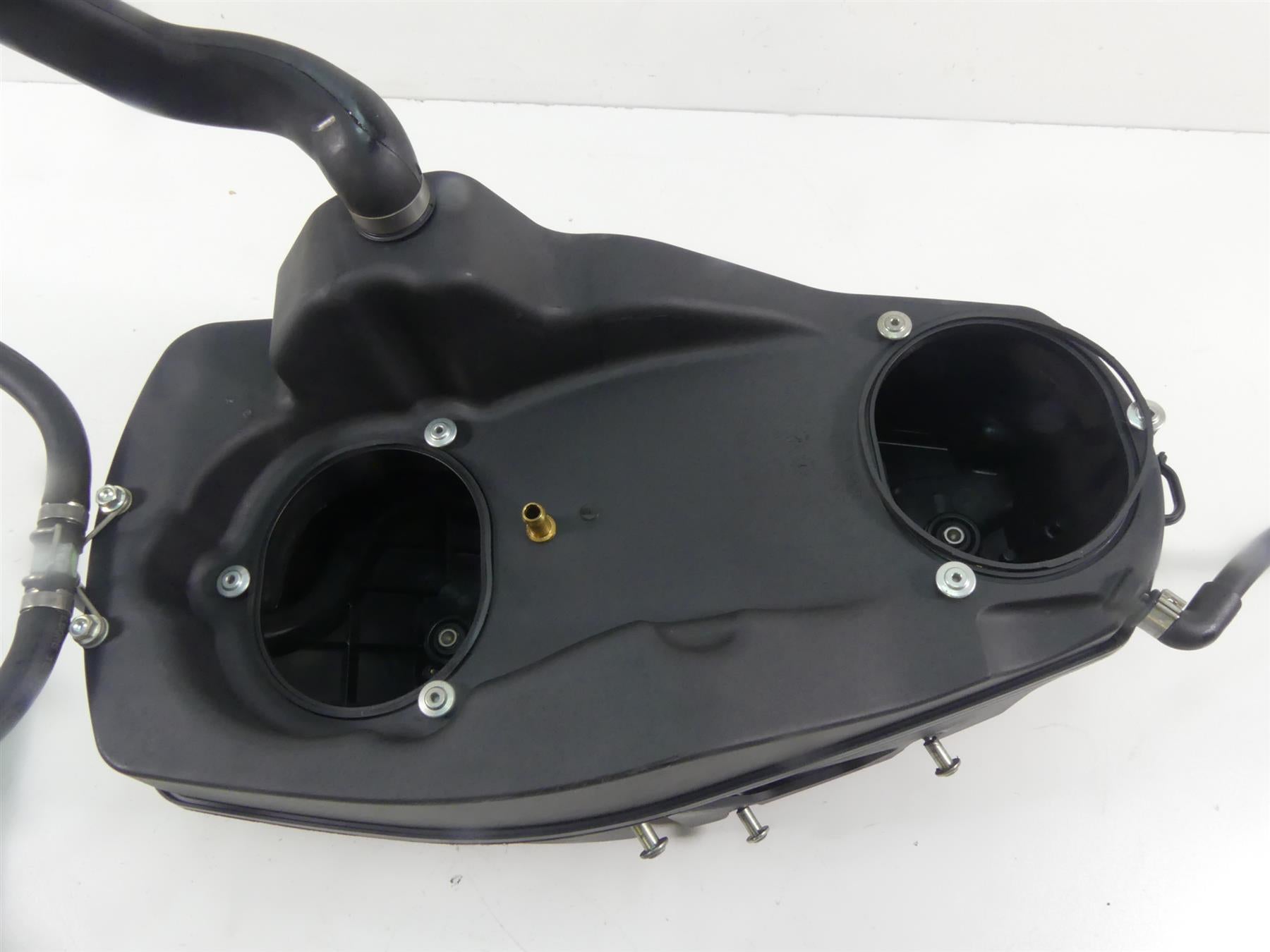 2008 Ducati 1098 S Air Box Cleaner Breather Injectors & Inlet Tubes 44211393B {{ shop.shopifyCountryName }} - Mototech271