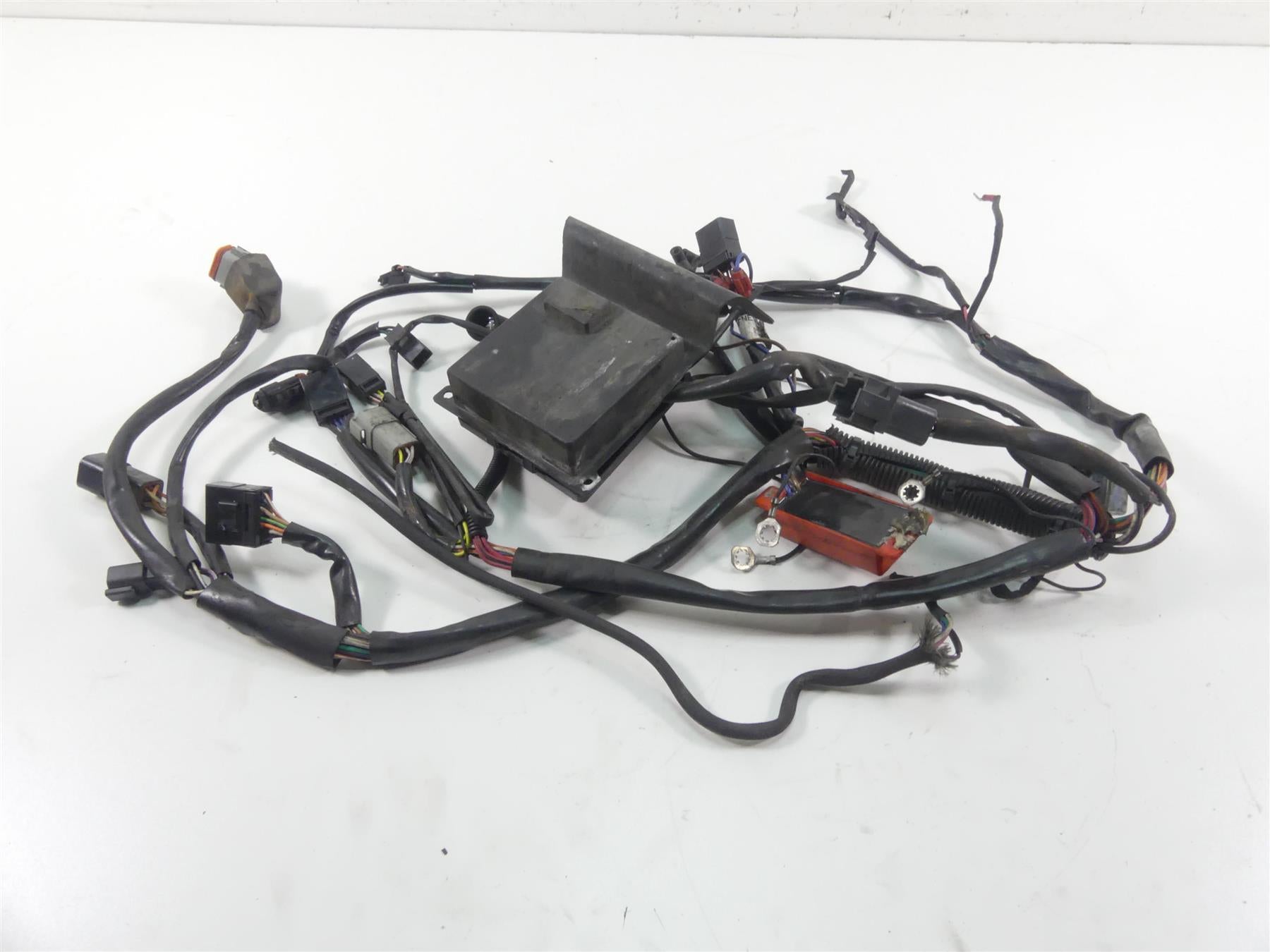 1999 Harley FXSTS Softail Springer Main Wiring Harness Loom - Read 70216-98 {{ shop.shopifyCountryName }} - Mototech271