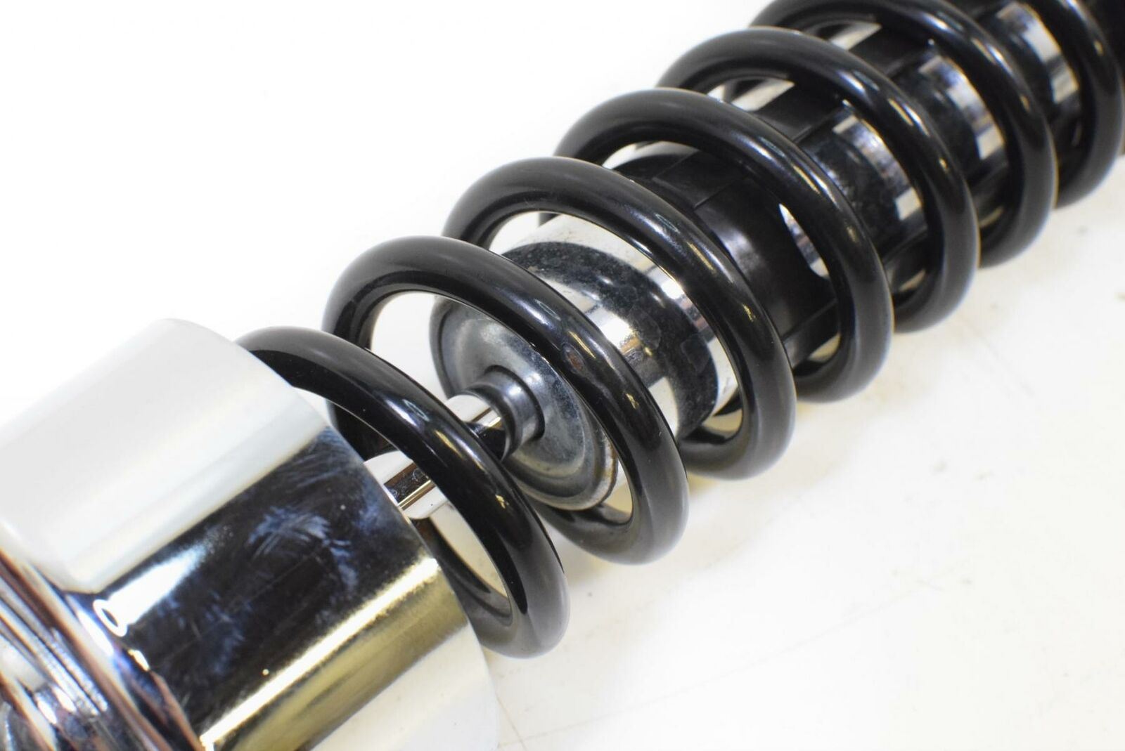 2004 Harley VRSCB V-Rod Rear Shock Suspension Damper Set No Leaks 13" 54583-04 {{ shop.shopifyCountryName }} - Mototech271