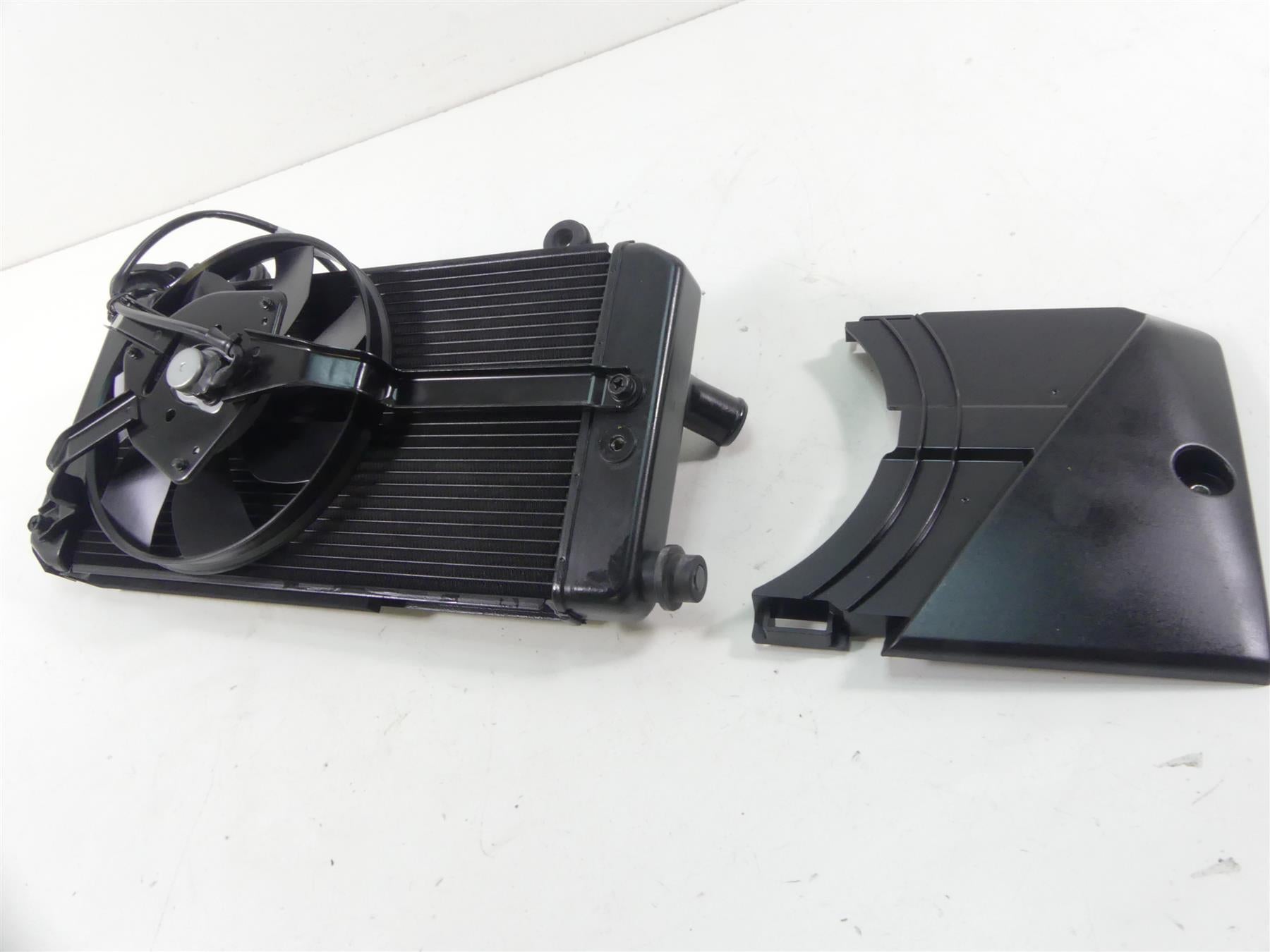 2017 Yamaha XT1200Z Super Tenere Radiator Fan Reservoir Hoses Set 23P-12461-00 {{ shop.shopifyCountryName }} - Mototech271