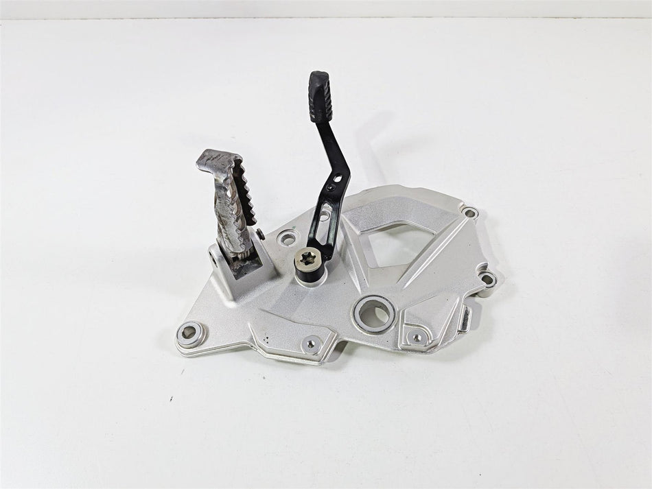 2023 BMW F850GS K81 Front Left Foot Peg & Shifter 46718393175 23418565155 {{ shop.shopifyCountryName }} - Mototech271