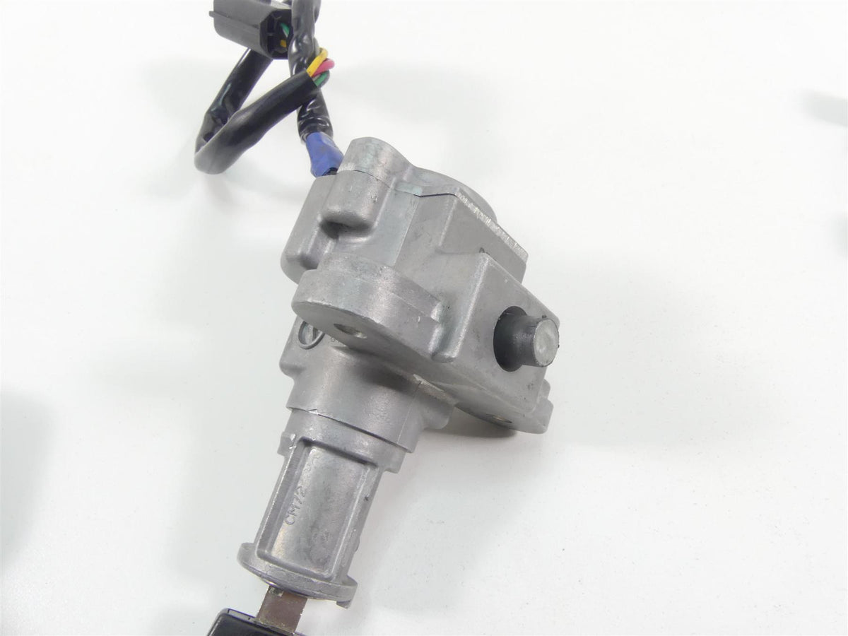 2017 Ducati 939 S Supersport Speedometer Ignition Switch Key Lock Set 40611283D {{ shop.shopifyCountryName }} - Mototech271