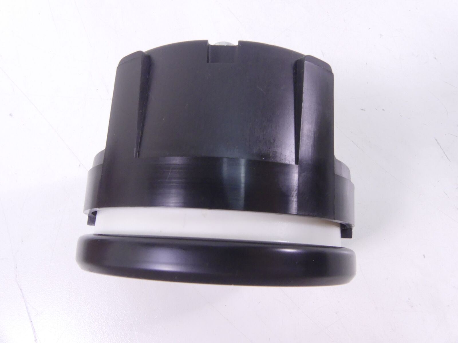 2009 Harley Touring FLHTCU Electra Glide Tachometer Tacho Gauge RPM 67348-04D {{ shop.shopifyCountryName }} - Mototech271