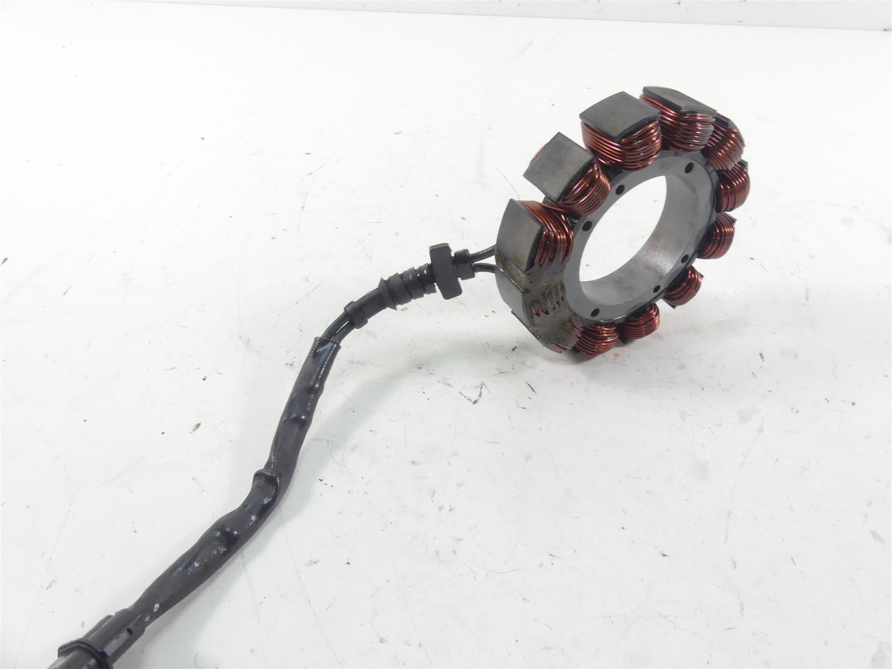 2005 Harley Touring CVO FLHTCSE Electra Glide Stator Alternator 29987-02 {{ shop.shopifyCountryName }} - Mototech271