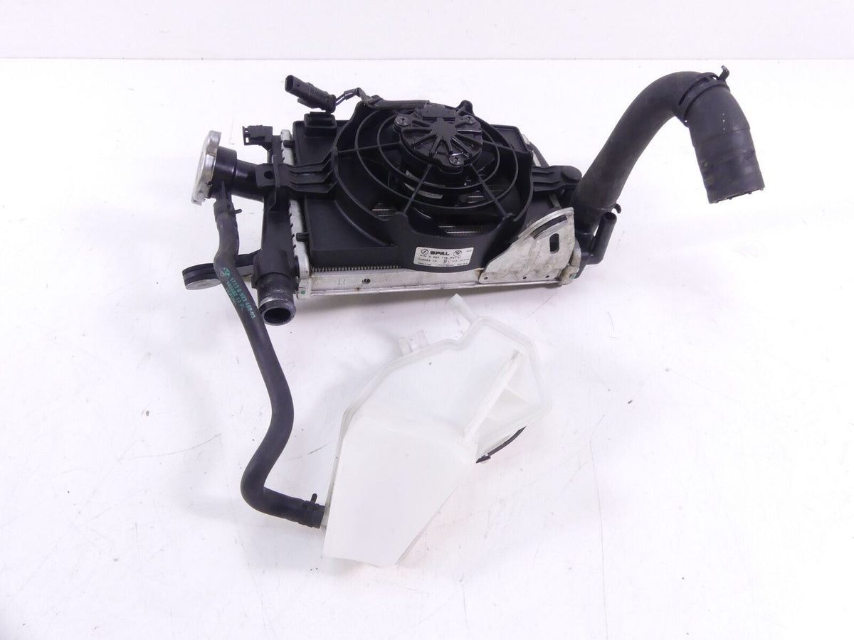 2016 BMW R1200 RT RTW K52 Right Radiator Fan Hoses Reservoir 17118546416 {{ shop.shopifyCountryName }} - Mototech271