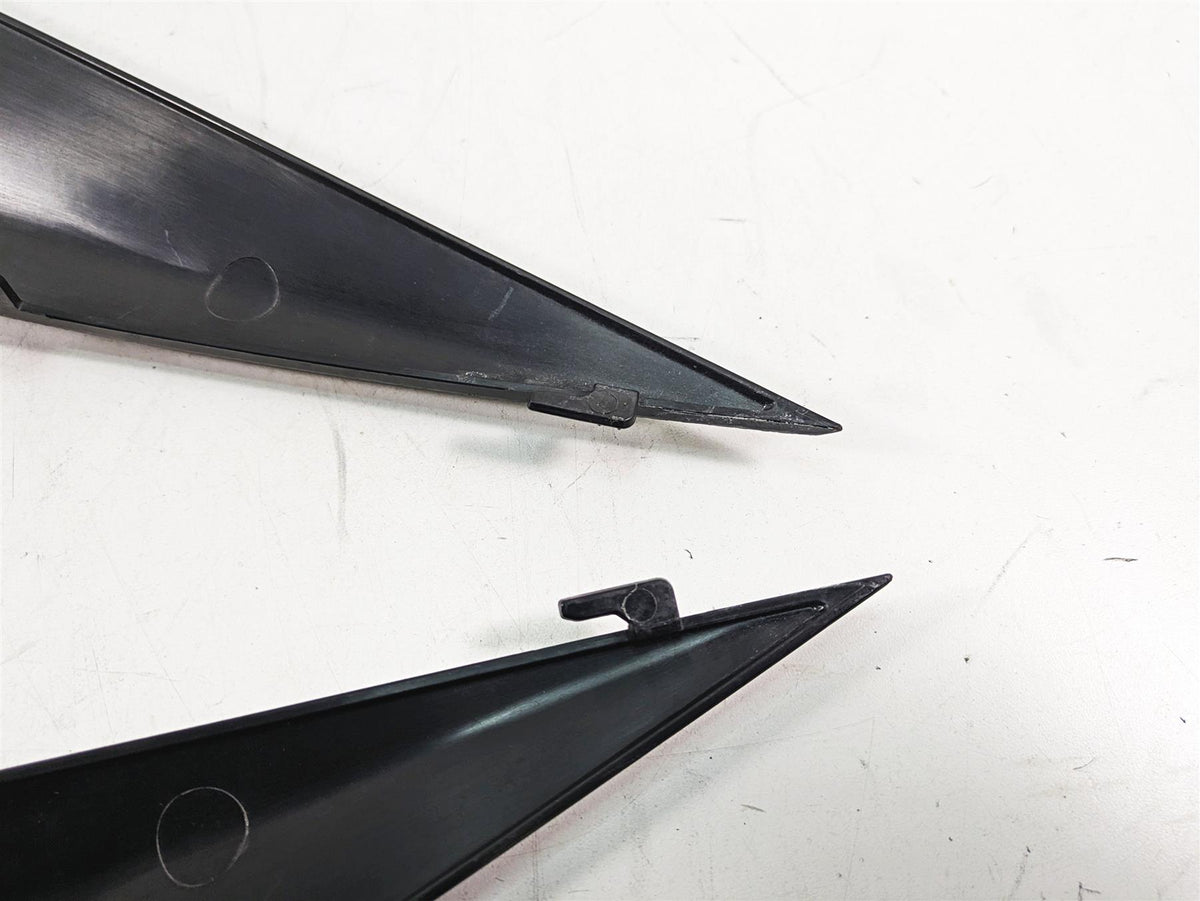2021 Aprilia RS660 Under Seat Infill Cover Fairing Set - Read 2B006645 2B006646 {{ shop.shopifyCountryName }} - Mototech271