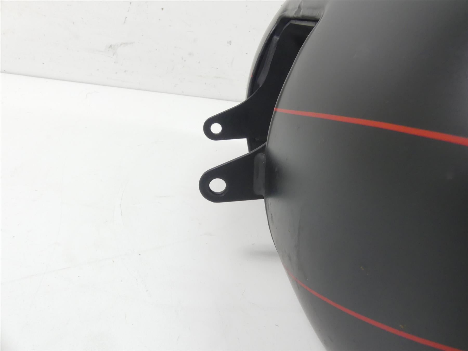 2013 Harley Touring FLTRX Road Glide Fuel Gas Petrol Tank - Read 61356-08 {{ shop.shopifyCountryName }} - Mototech271