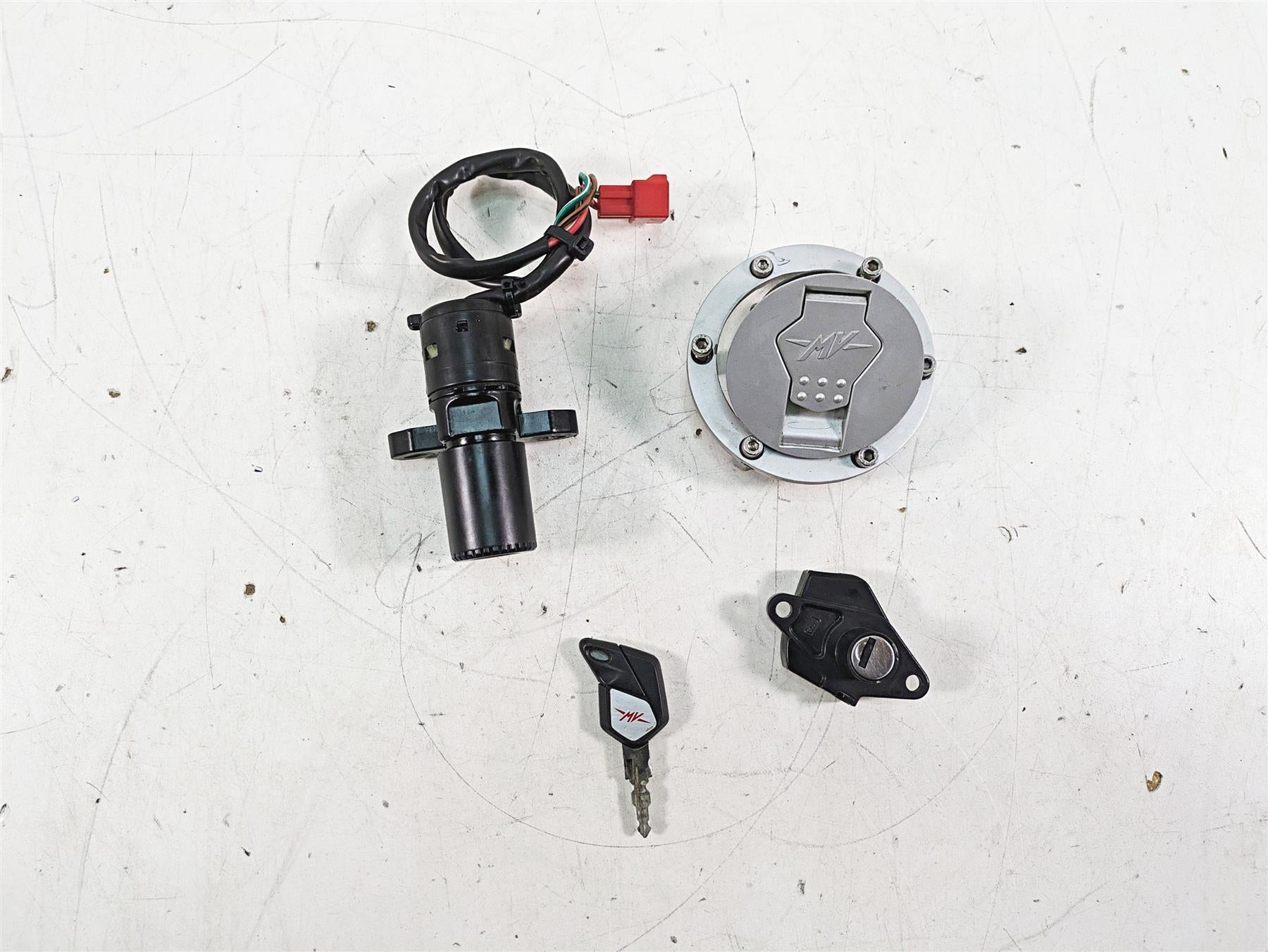 2013 MV Agusta F3 675 ERA Ignition Switch Key Lock Fuel Cap Set 8A00B5210 {{ shop.shopifyCountryName }} - Mototech271