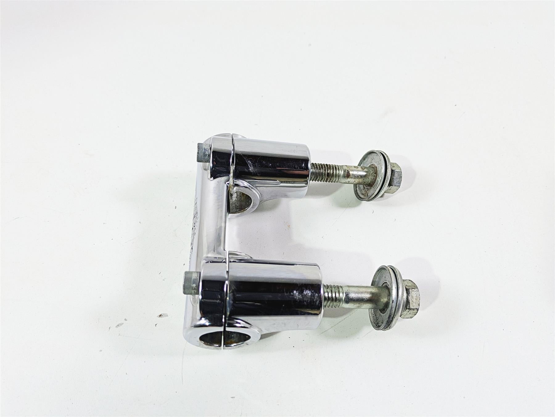 2014 Harley FLS Softail Slim Handlebar Riser Clamp Set 55984-07 56998-09 {{ shop.shopifyCountryName }} - Mototech271