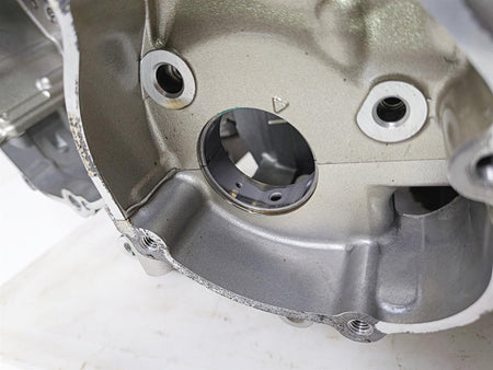 2016 Yamaha YZF R1 RN32 N527E Engine Motor Crank Case Crankcase Set 2CR-15100-17-00 {{ shop.shopifyCountryName }} - Mototech271