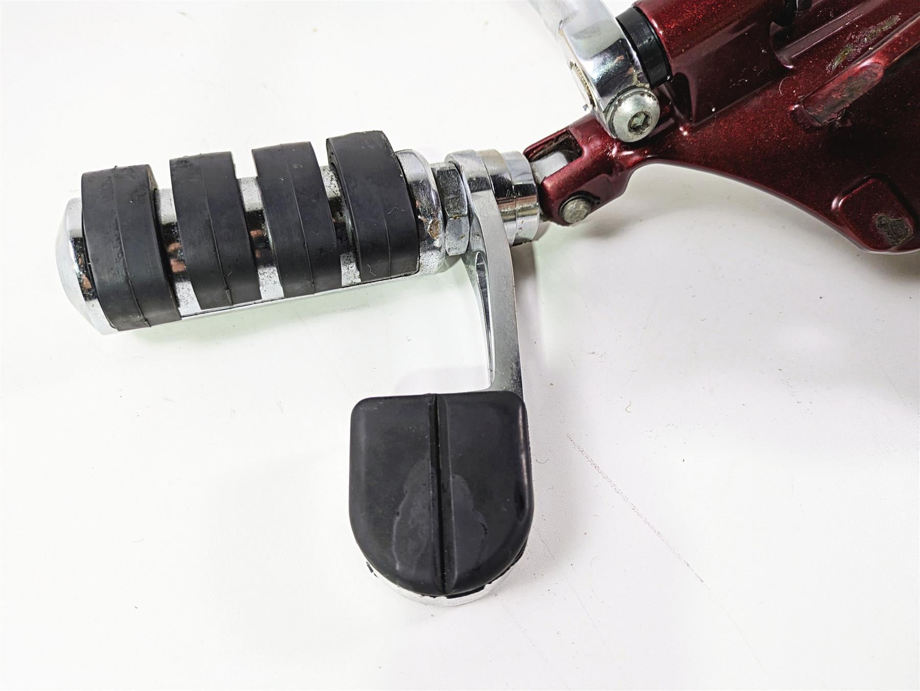 2008 Harley FXCWC Softail Rocker Front Footpeg Shifter Brake Set -Read 42508-08 {{ shop.shopifyCountryName }} - Mototech271