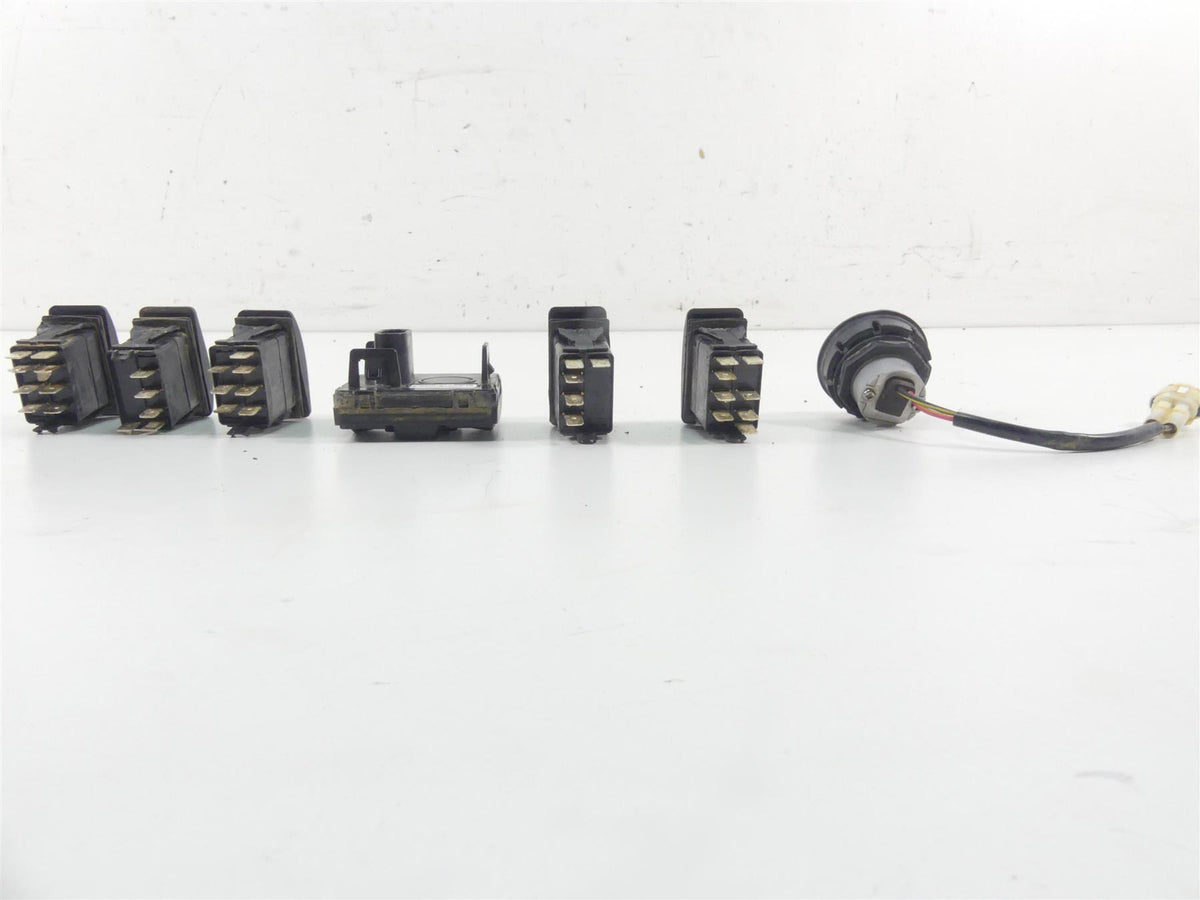 2020 Can Am Maverick X3 XMR Turbo RR Start Stop Light All Switch Set 710006059 {{ shop.shopifyCountryName }} - Mototech271