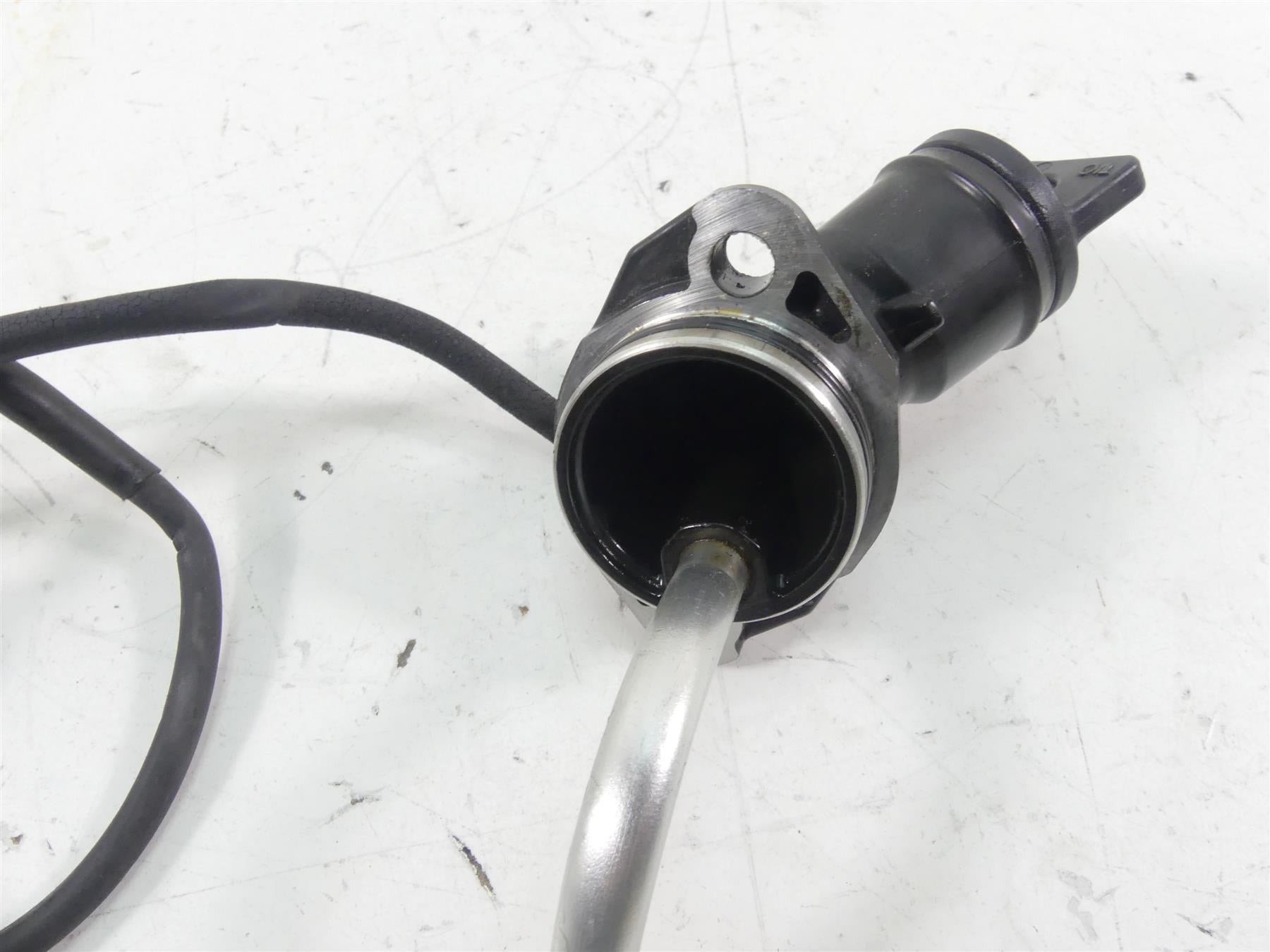 2015 KTM 1290R Super Duke Oil Infill Level Pipe Sensor 61338085100 {{ shop.shopifyCountryName }} - Mototech271