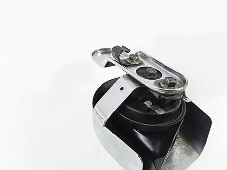 2004 Harley Softail FXSTDI Deuce Horn & Chrome Cover 61300478A 69060-90H {{ shop.shopifyCountryName }} - Mototech271
