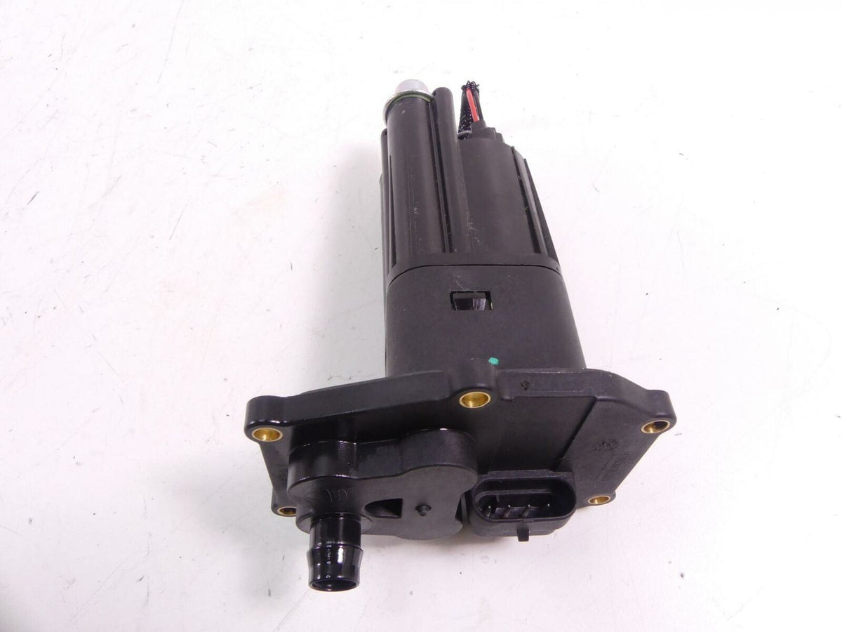 2019 Ducati Supersport 939 S Fuel Gas Petrol Pump 4K - Tested 16024341A 59210251 {{ shop.shopifyCountryName }} - Mototech271