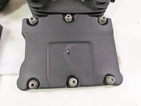 2015 Harley FXDF Dyna Fat Bob Cylinderhead Cylinder Head Set 103 16500092 {{ shop.shopifyCountryName }} - Mototech271
