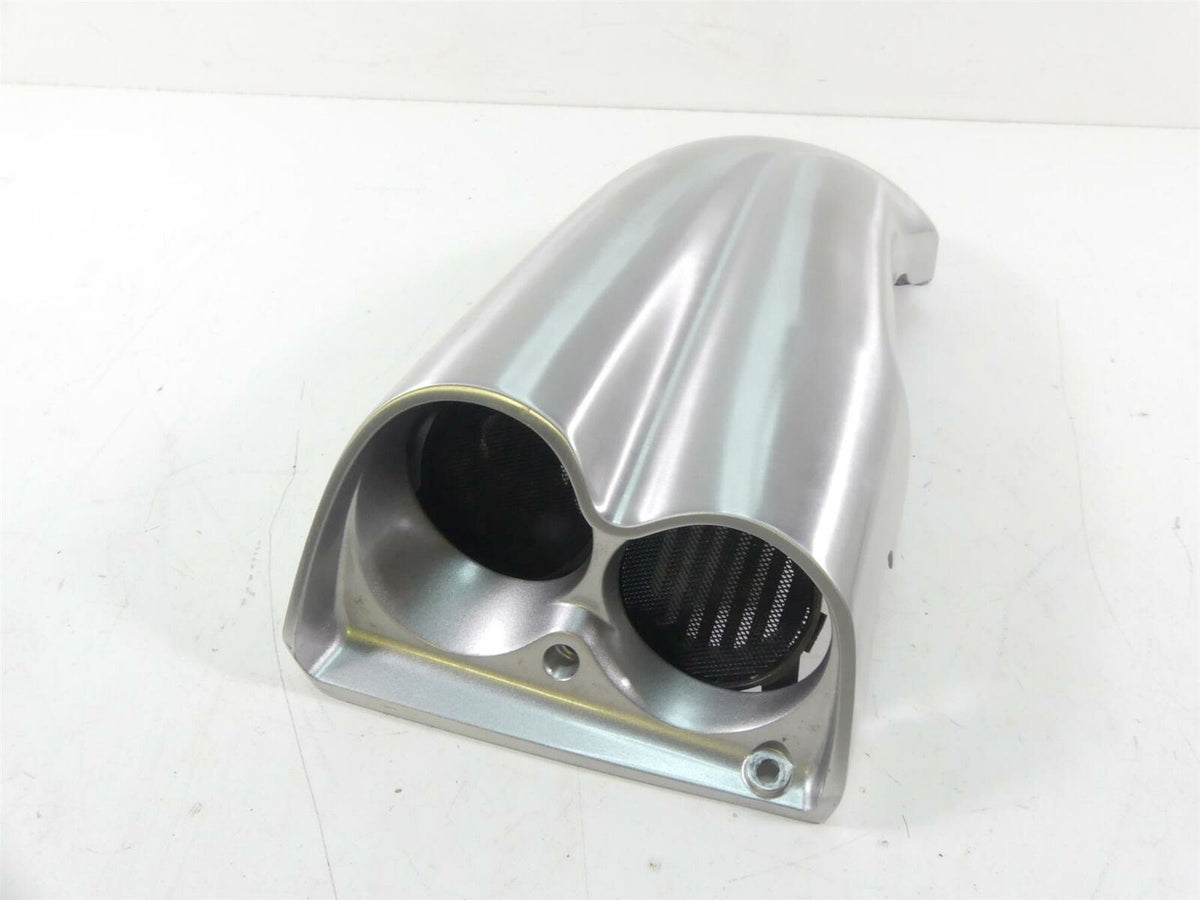 2020 Yamaha VMX17 1700 Left Air Scoop Ram Cover Fairing - Dent 2S3-21711-00-P1 {{ shop.shopifyCountryName }} - Mototech271